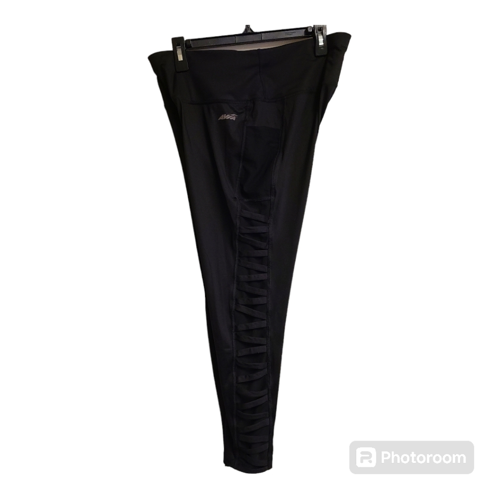 Avia Workout leggings Large cropped black exercise leggings with pockets large